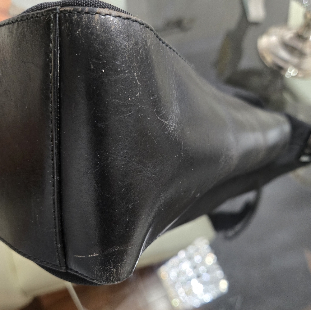 GUCCI Black Shoulder Bag - Picture 8 of 14